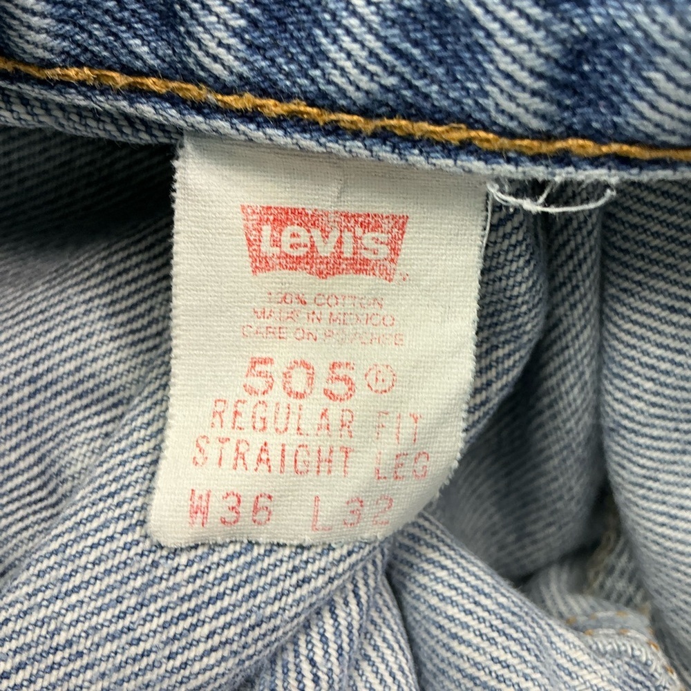 Vintage Levi’s 505 straight leg jeans 35 x 30 made in Mexico - Picture 8 of 9